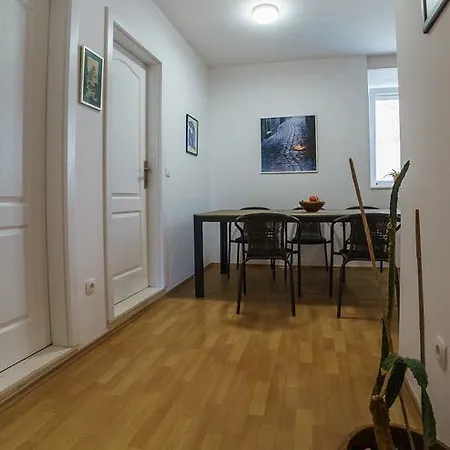 Alithia Silver Apartament
