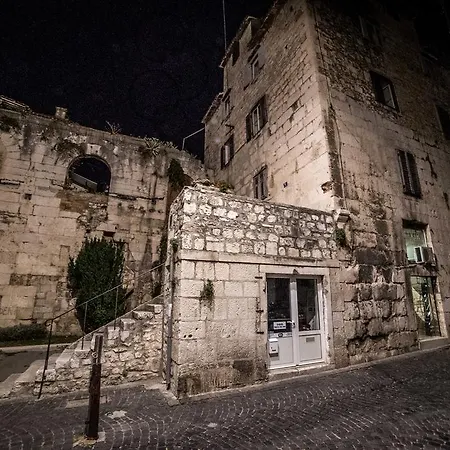 Alithia Silver Апартаменты