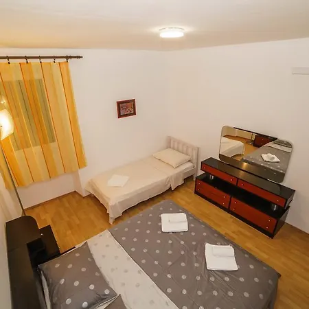 Alithia Silver * Split