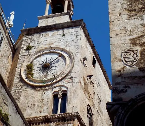 Alithia Silver アパート *